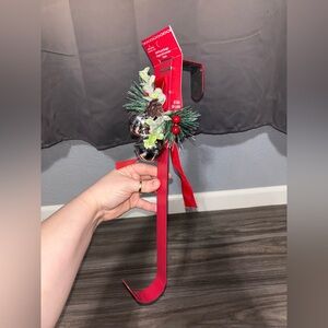 Ashland Red and Green Holiday Wreath Hanger